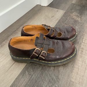 Vintage brown Mary Jane Doc Martens